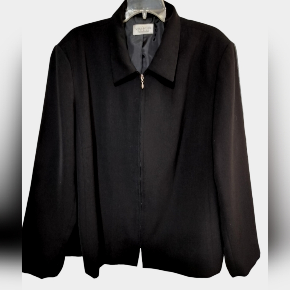 3037) Villager Woman Black Preppy Business Full Zip Blazer Plus 22W